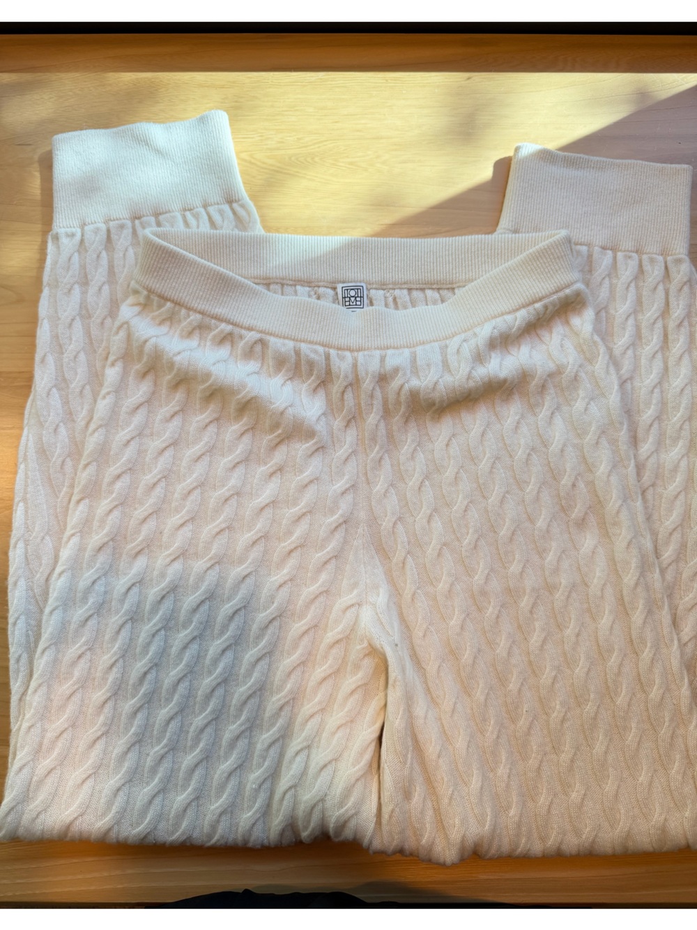 Toteme Cashmere Cable-Knit Joggers